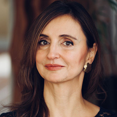 Roya Hakakian