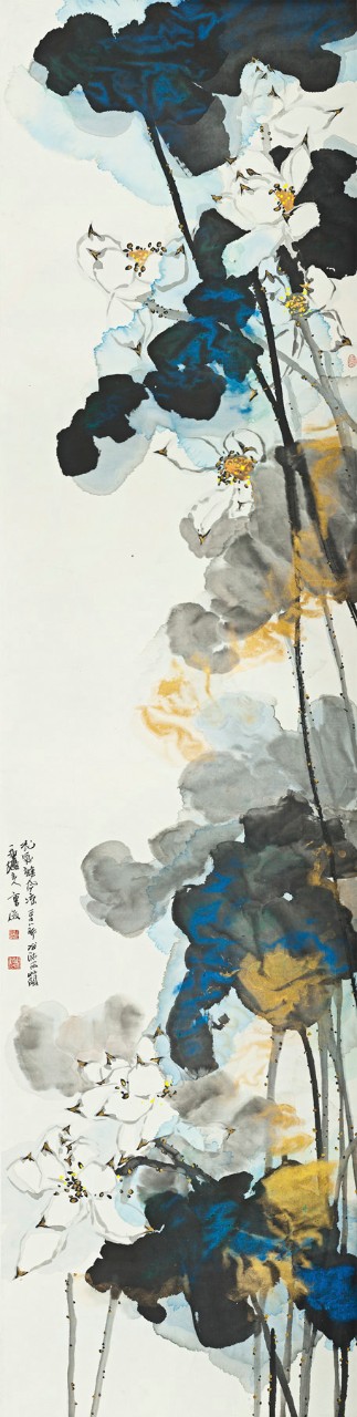 A Cool Breeze with the Fragrance of Flowers 花气杂风凉, 2007, ink and watercolor on paper, 274 x 69 cm © Cao Jun A Cool Breeze with the Fragrance of Flowers 花气杂风凉, 2007, ink and watercolor on paper, 274 x 69 cm © Cao Jun