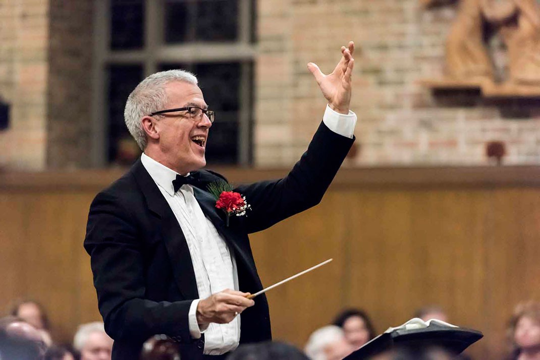 John Finney at the Christmas concerts of BC's University Chorale and Symphony Orchestra John Finney at the Christmas concerts of BC's University Chorale and Symphony Orchestra