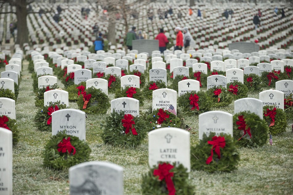 BC_wreaths_8_950x633 BC_wreaths_8_950x633