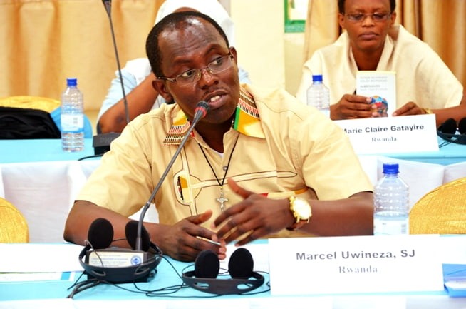 Marcel Uwineza, S.J. speaks at conference