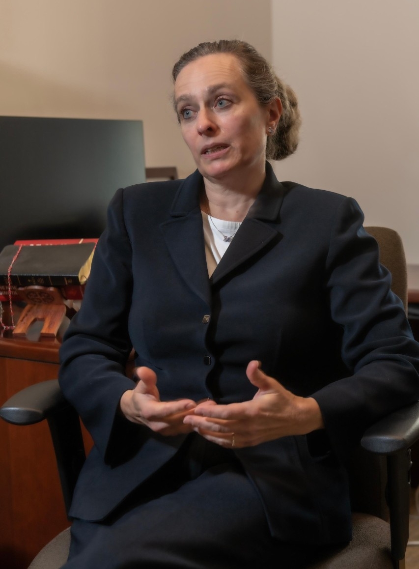 Natana DeLong-Bas