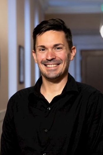 Andrew Barrette