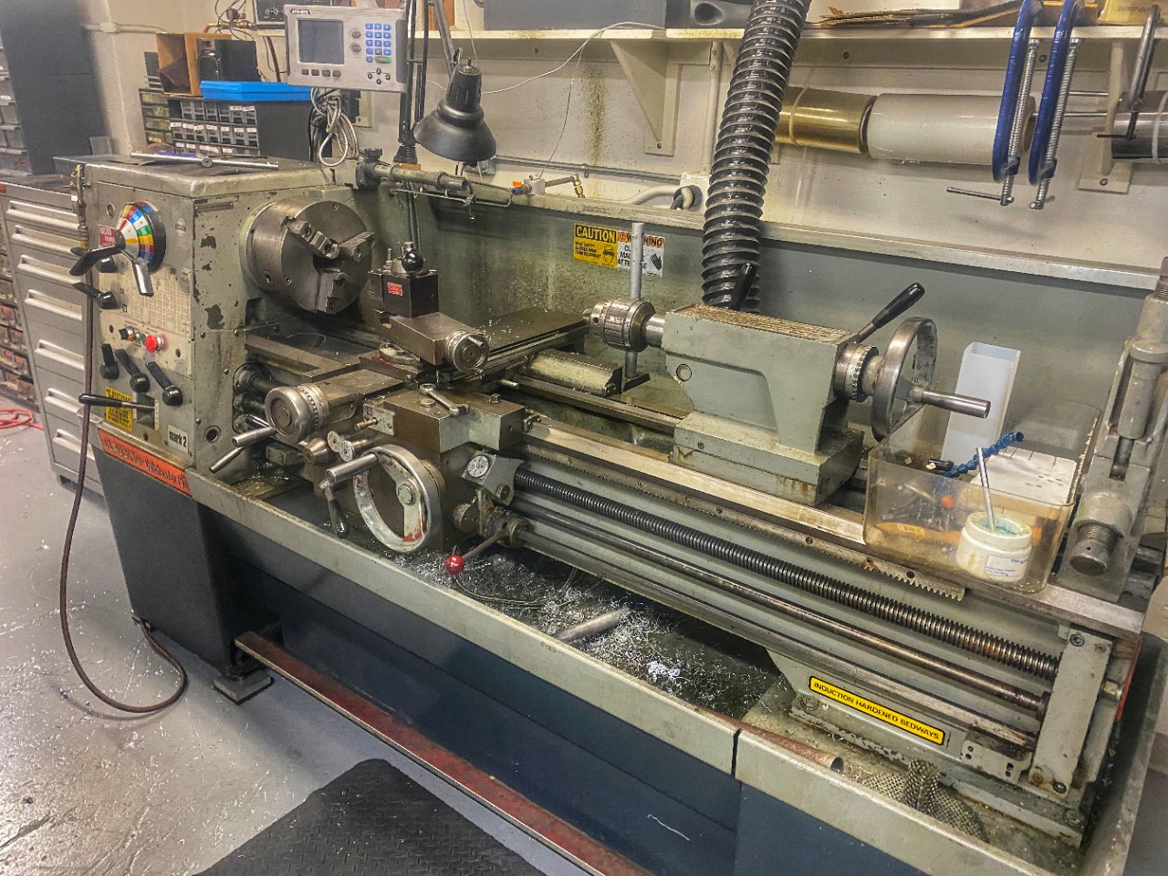 Manual Lathe Machine