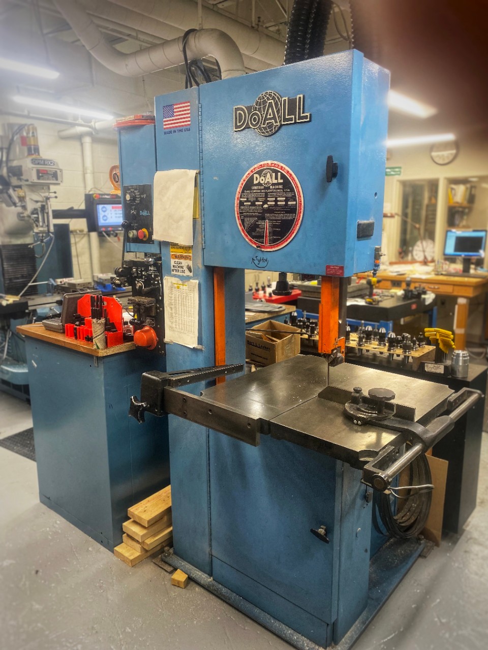 DoAll Band Saw