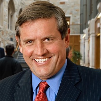 headshot of Dean Andy Boynton