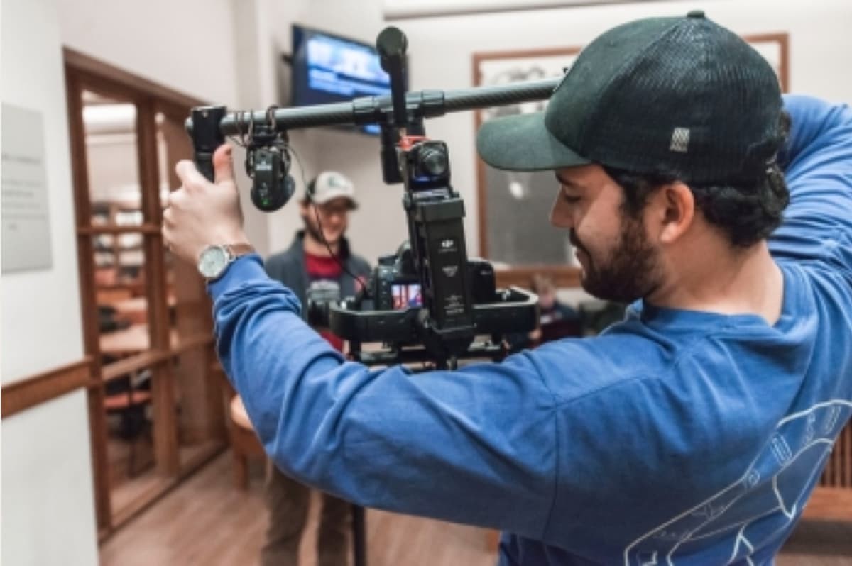 Max Prio filming