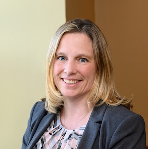 Photo of Amy Dunn