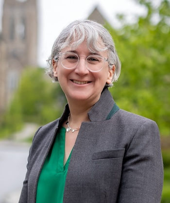 Photo of Rebecca Lowenhaupt