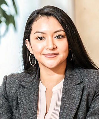 María Piñeros-Leaño