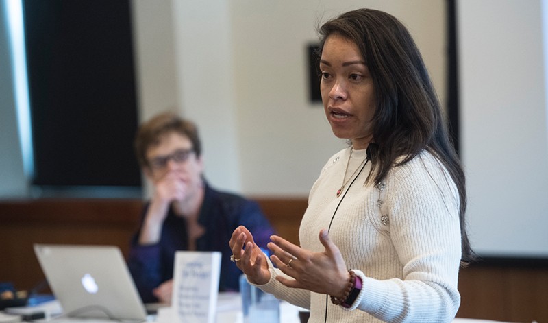 Suelen Yancor presents at the March 2018 training.