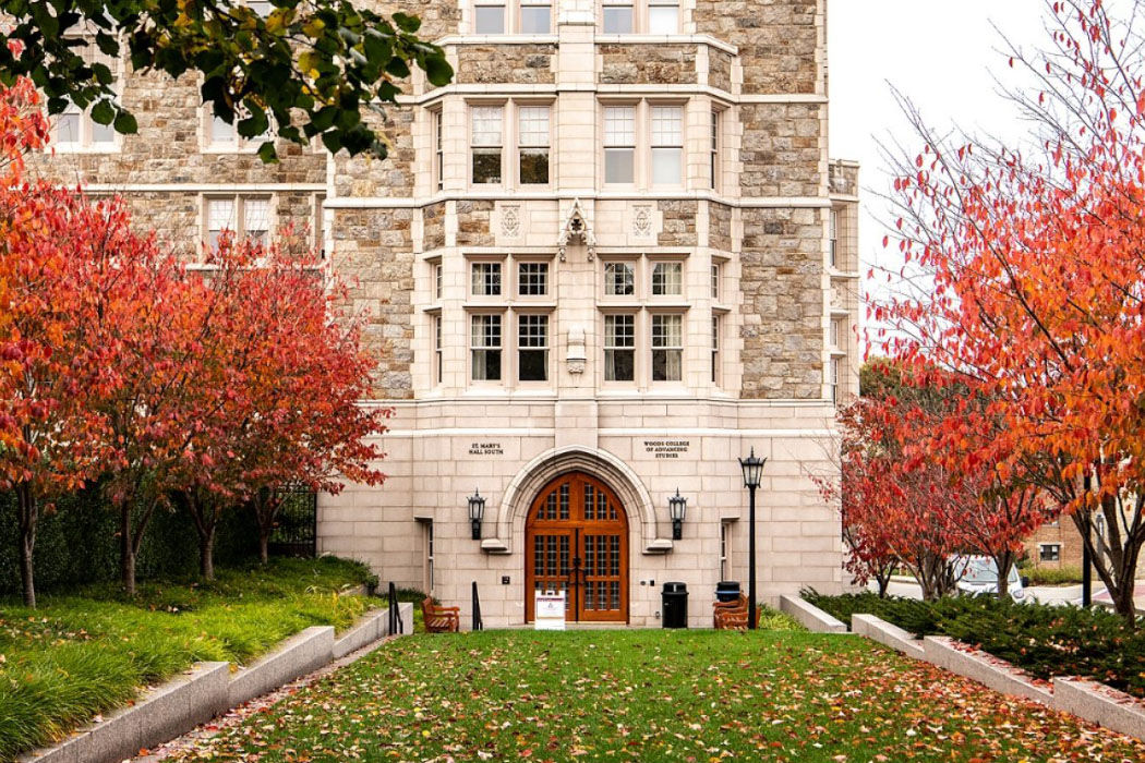 O'Neil Plaza in the fall