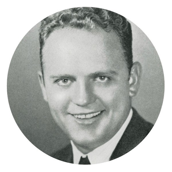 Mike Holovak ’43
