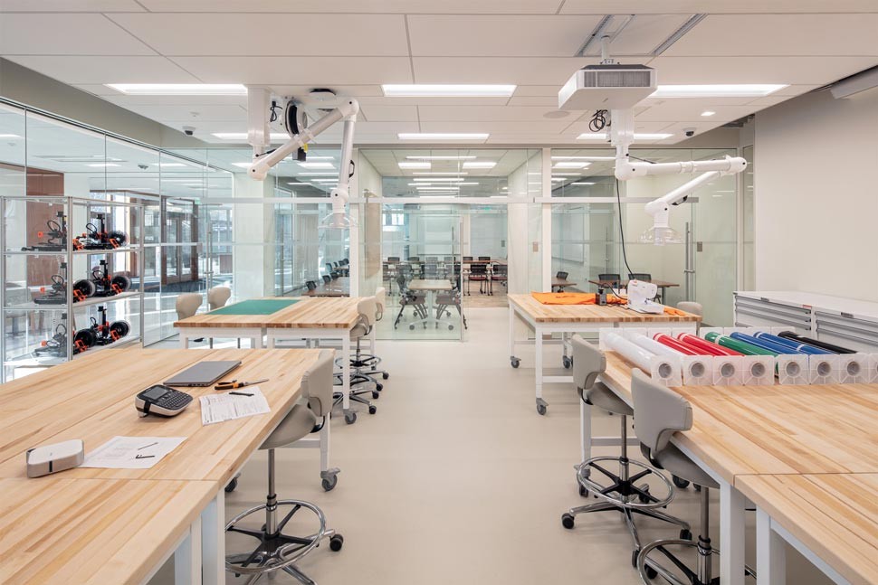 Engineering lab space