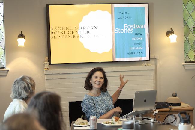 Rachel Gordan during her luncheon colloquium