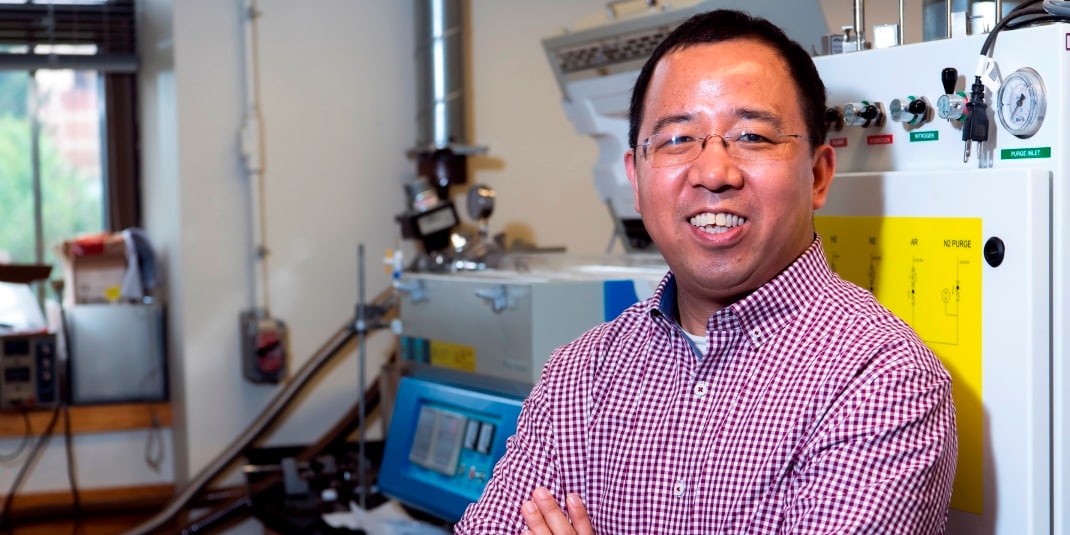 Dunwei Wang portrait