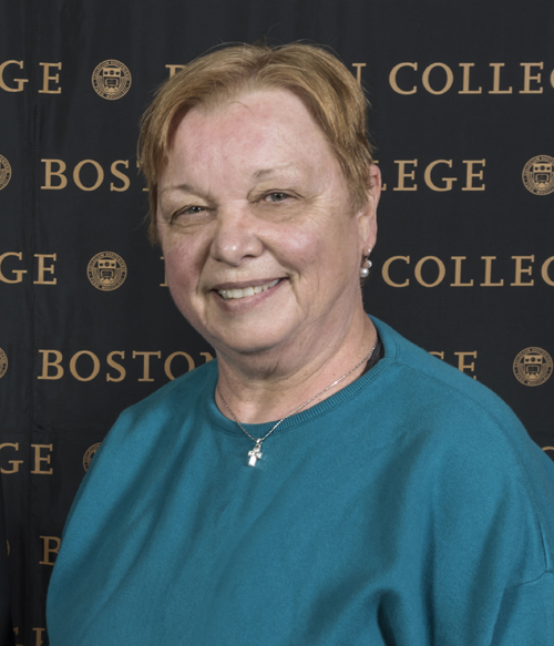 Portraits with Fr. Leahy of retirees before the President's Recognition Dinner in the Murray Room of Yawkey. Also, the Community Service Award winner. Marilyn Matelski (A&S Communications)
* Passed away xx/xx/xxxx *