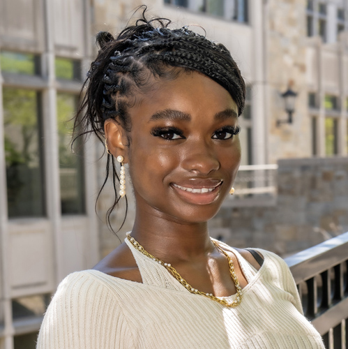 Portrait of Oluchi Ota '24 (CSON), one of the four 2024 Seniors to Remember for the Chronicle 5/9 issue.
